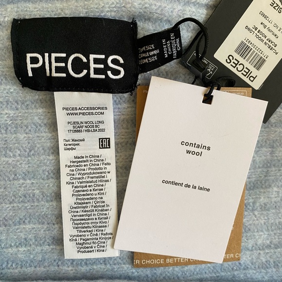 PIECES Ribbed Scarf - Picture 4 of 5